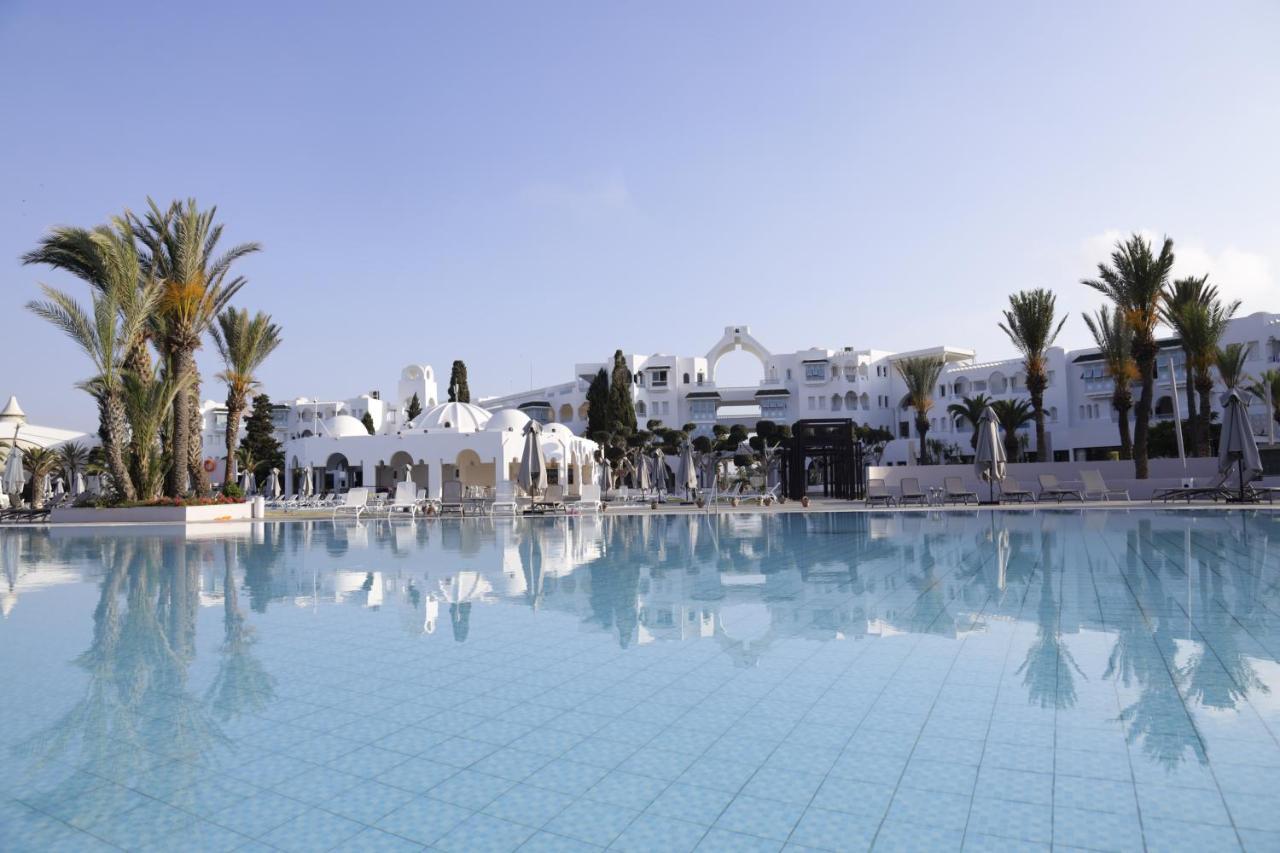 The Mirage Resort & Spa Hammamet Kültér fotó The Royal Mirage Hotel